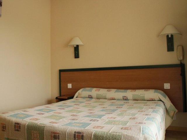 Hotel Peret Denguin Δωμάτιο φωτογραφία