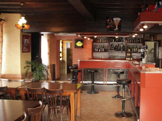 Hotel Peret Denguin Εξωτερικό φωτογραφία